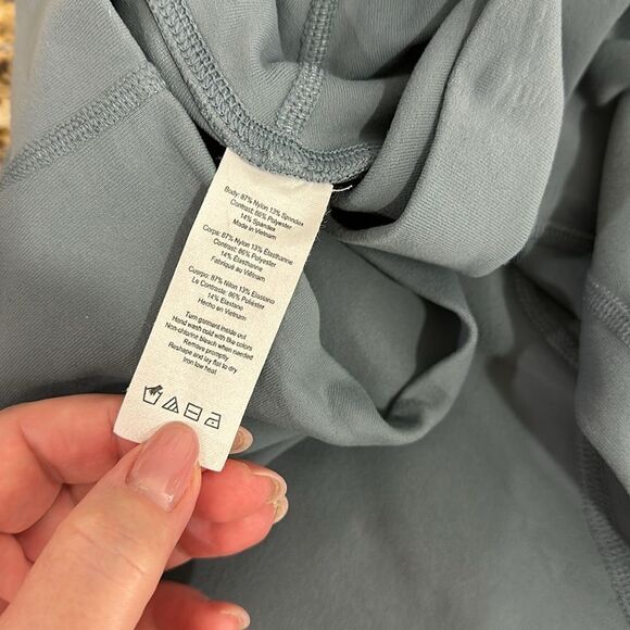 ALO Yoga Elevate High Rise Cropped Leggings In Green Tint Size S - Picture 5 of 8